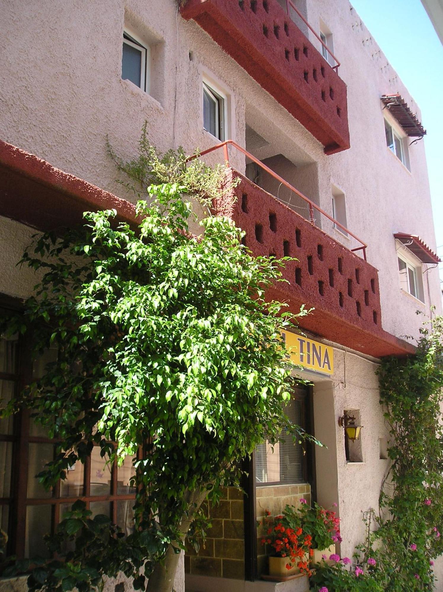 Otel Tina