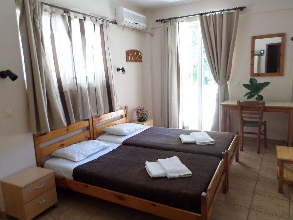 Otel Tina